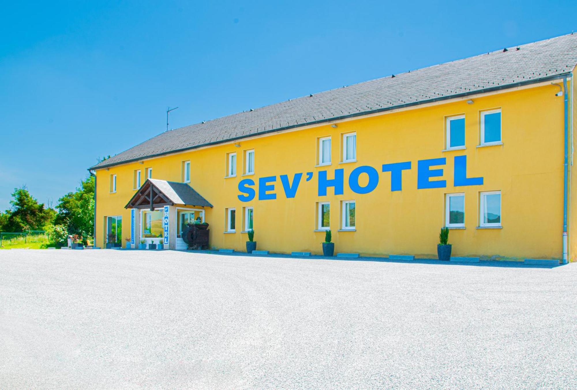 Sev'Hotel Severac-d'Aveyron Exterior photo