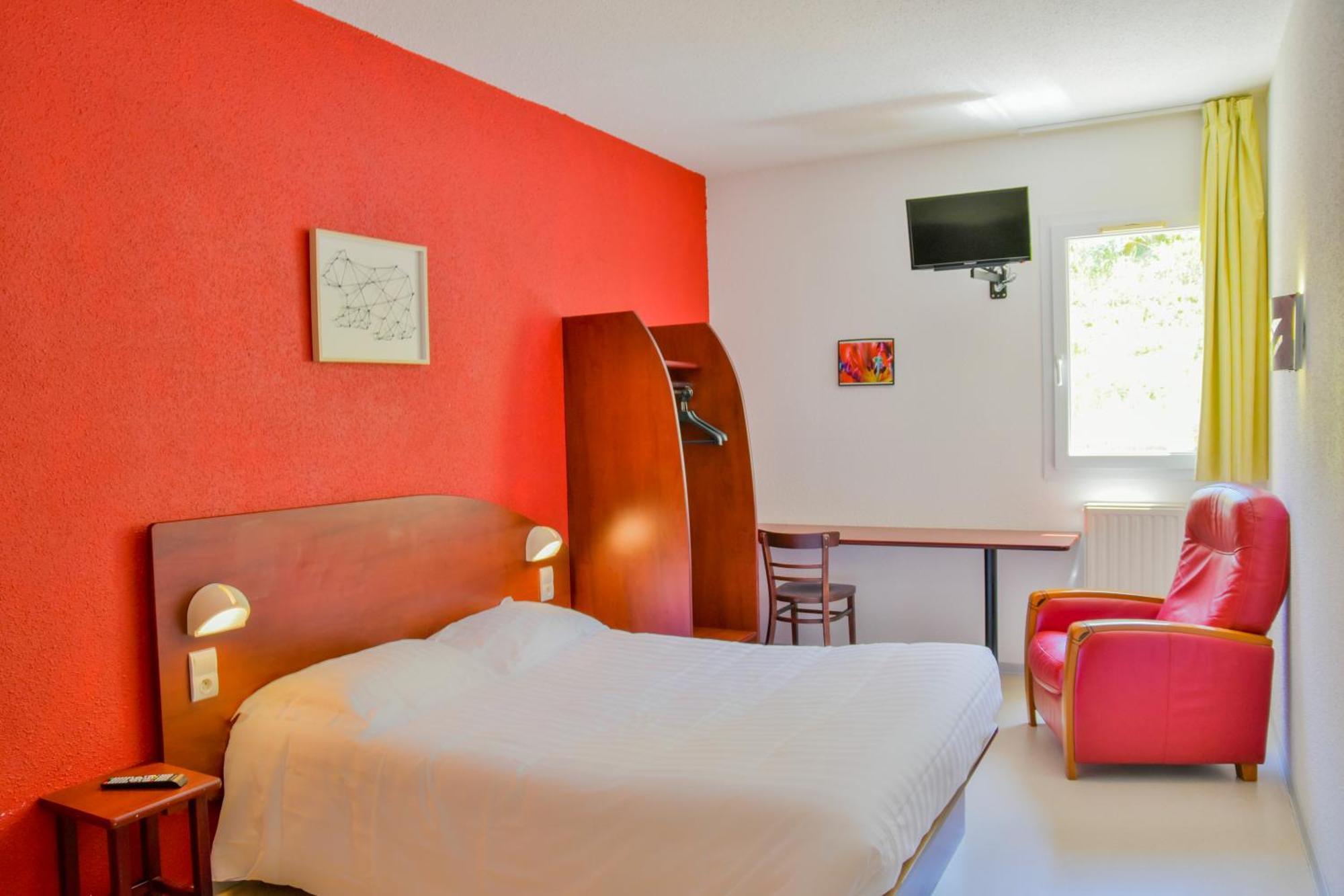 Sev'Hotel Severac-d'Aveyron Exterior photo